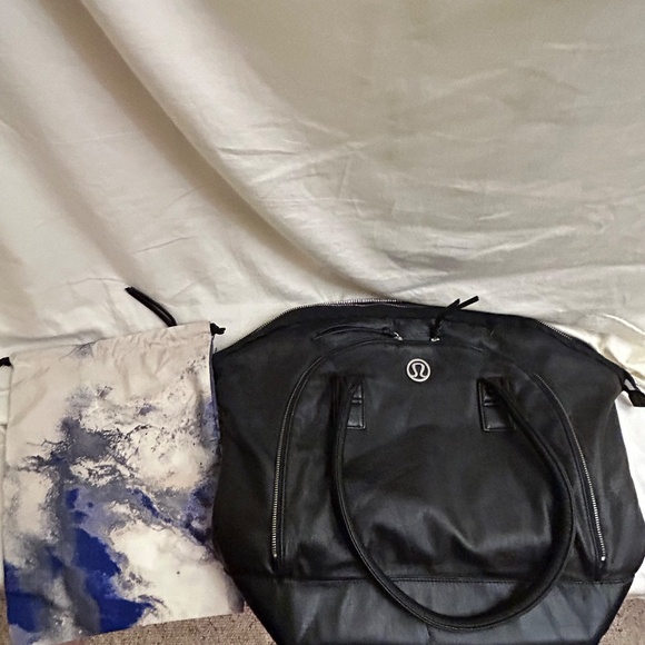 Lululemon The Downright Ugly Bag Black | Weekender Duffel Yoga Tote - Picture 2 of 11